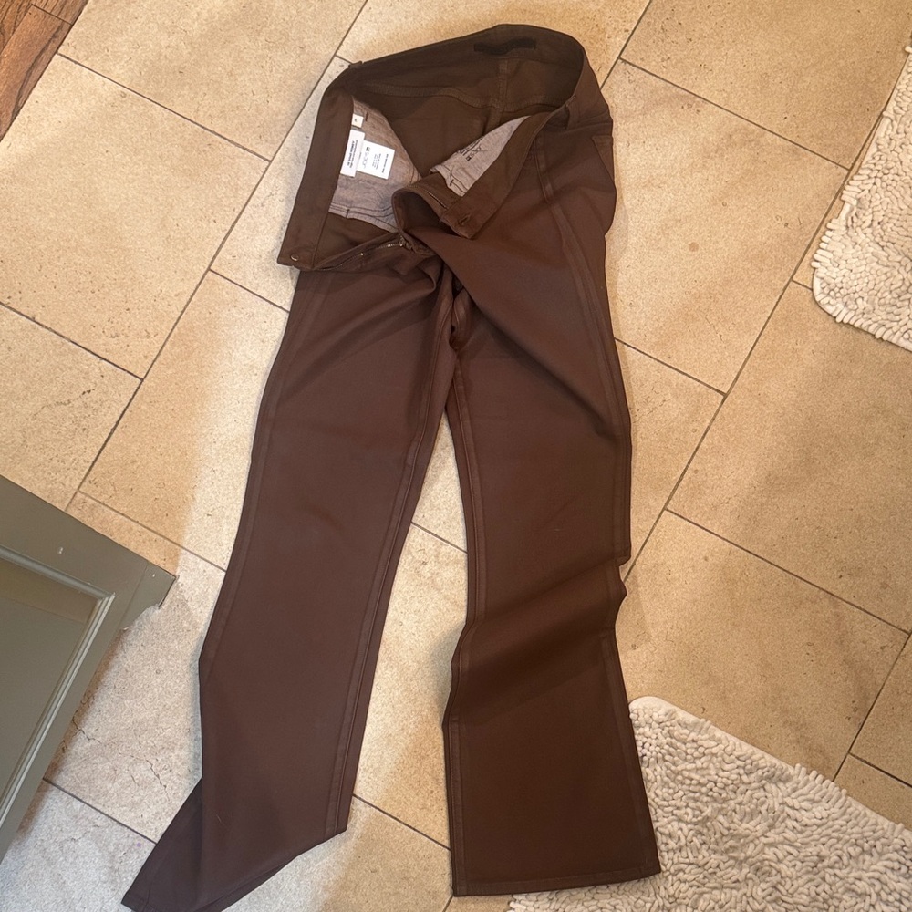 Joe's Jeans Honey High-Rise Bootcut in Tan